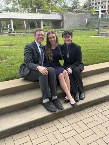 WPHS Speech Team Students Stand Out At Nationals